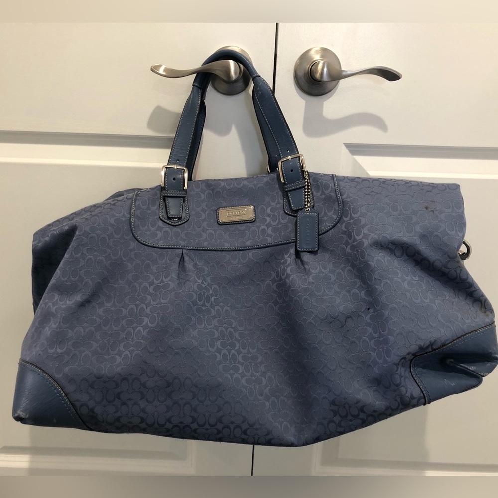 Baby blue vintage Coach duffel/overnight bag